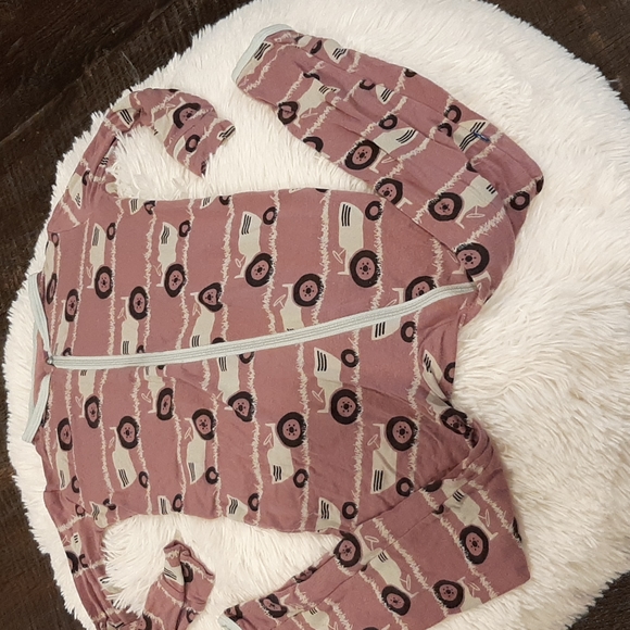 Kickee pants Mauve pajamas 🚜 - Picture 2 of 5